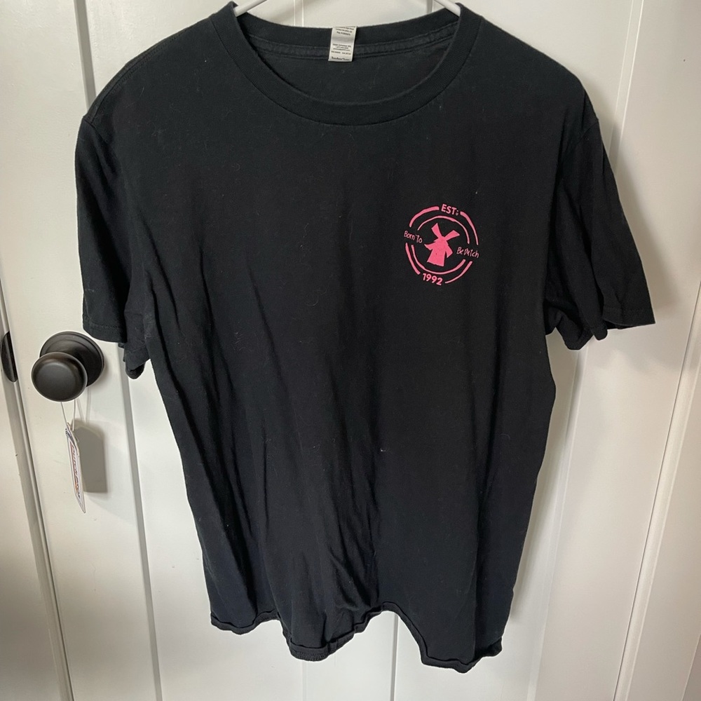 Dutch Bros T-shirt women’s Large